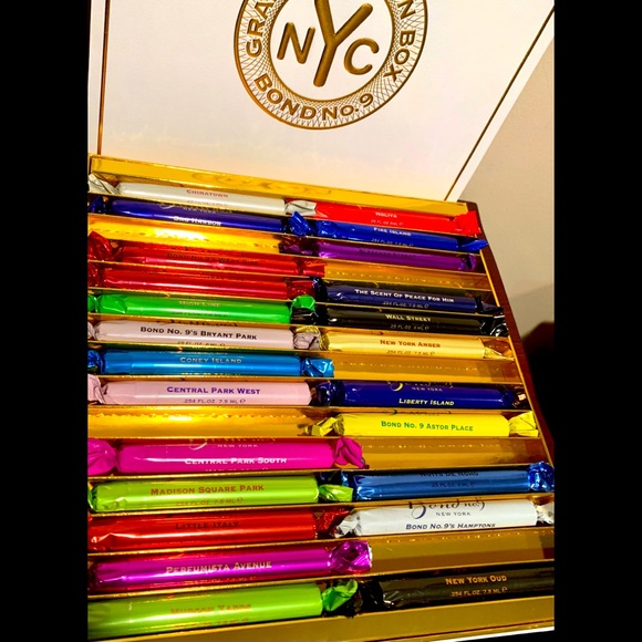 Bond No. 9 NY perfume Large Bon Bon purse sprays .25oz  each - Picture 2 of 7